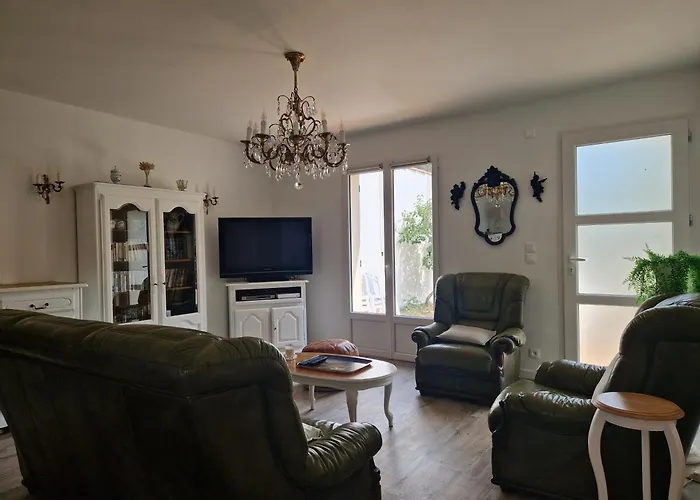 Maison De La Frandiere-98m2-6 Pers-3 Ch-2 Sdb-2 Wc-wi-fi-500 Metres De La *